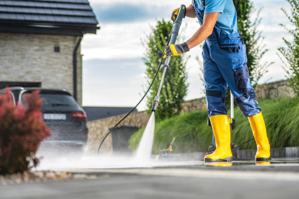 Professional  Pressure Washing Services in Lake Lorraine, FL